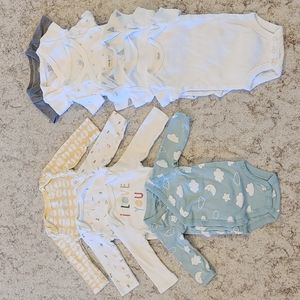 10-piece 0-3 & 3 Month Gender Neutral Baby Onesie Bundle